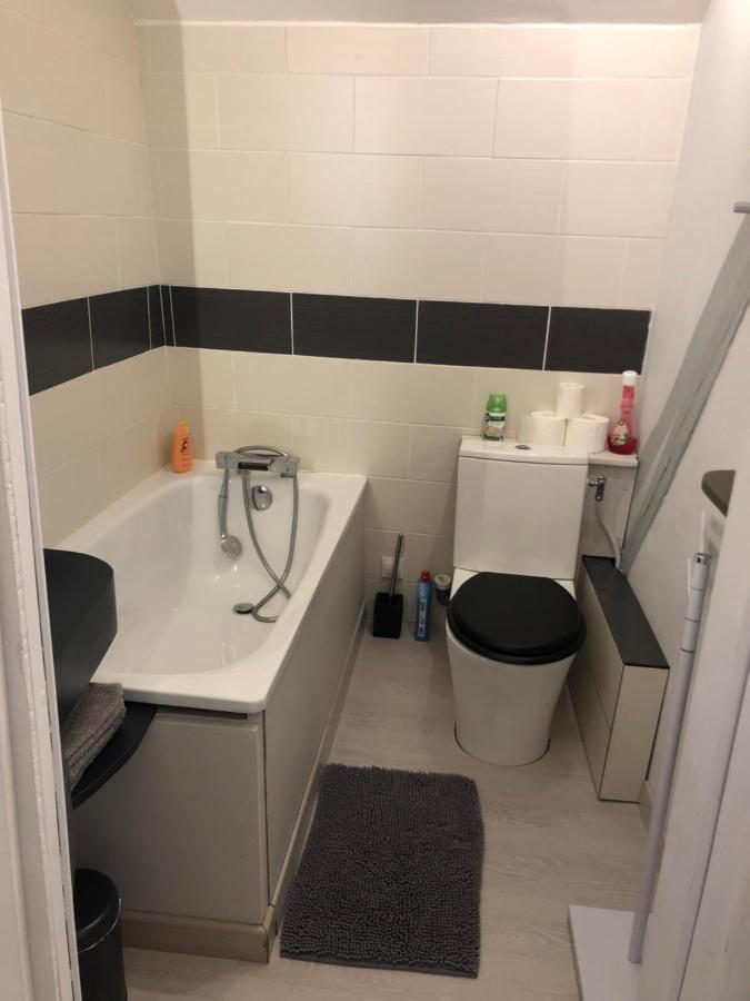 Apartmán Saint Bonnet Bourges Exteriér fotografie