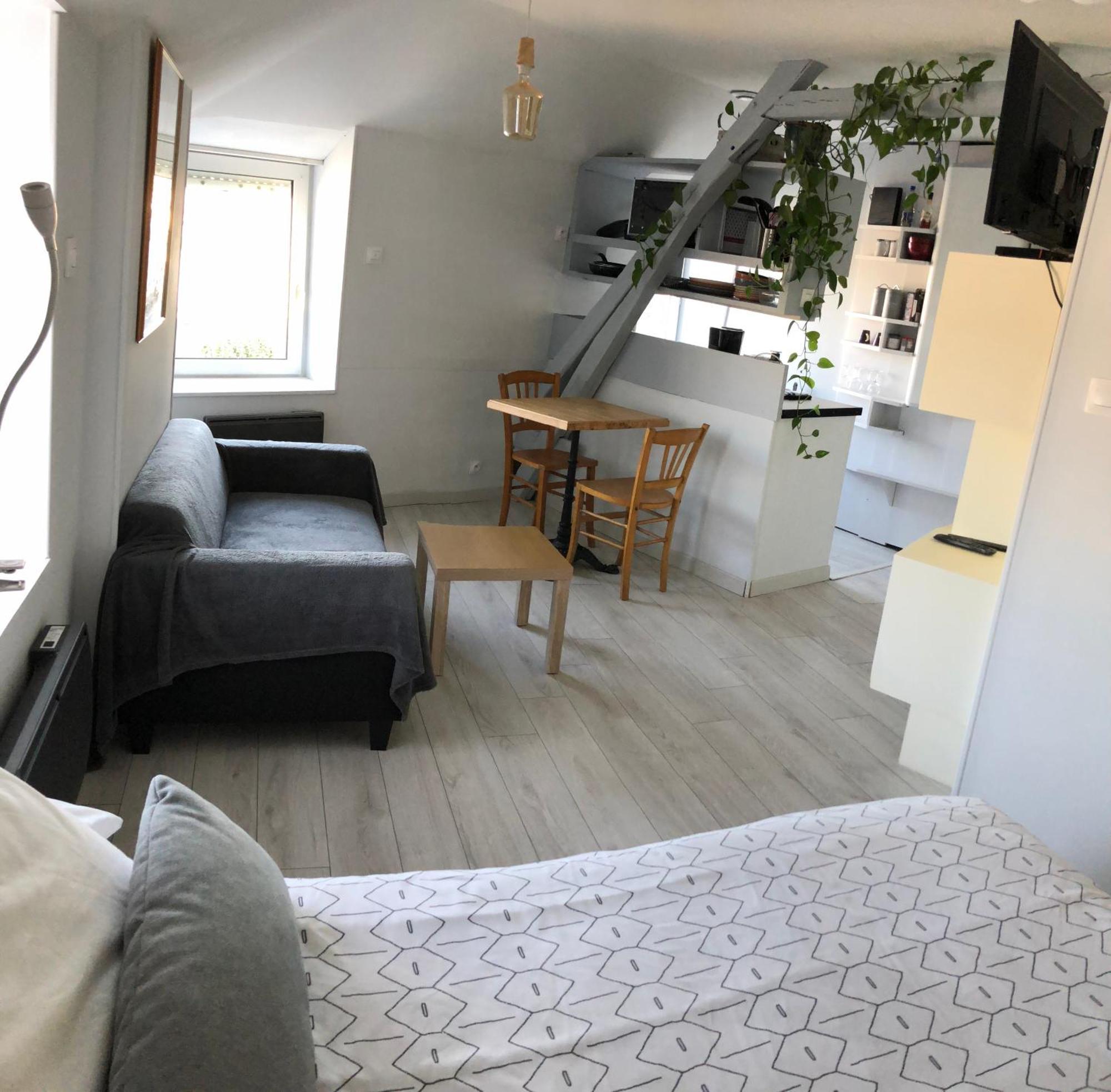 Apartmán Saint Bonnet Bourges Exteriér fotografie